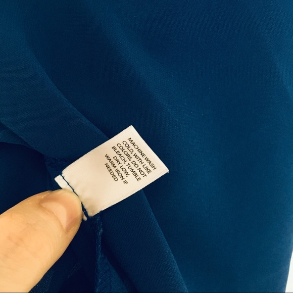 *SOLD Nordstrom Frenchi Deep Blue Chiffon Tank Top - Picture 7 of 7